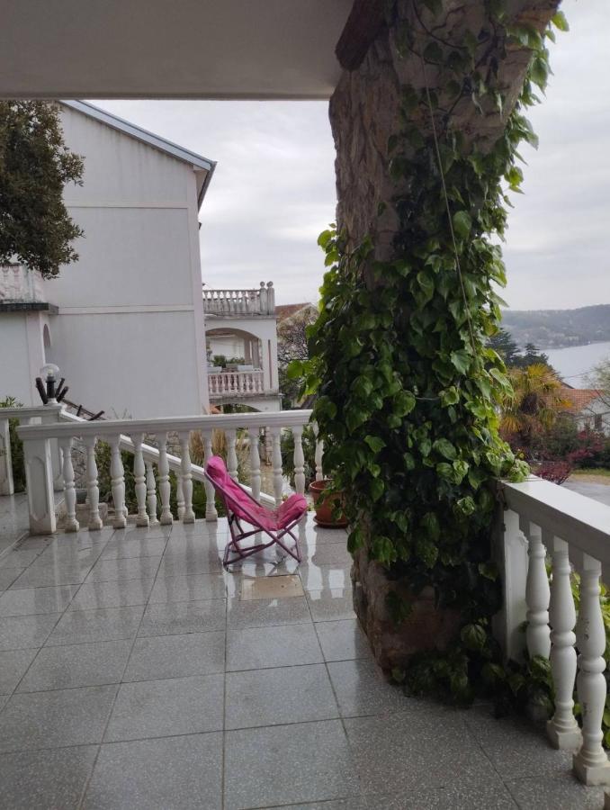 Apartments Vila Lavanda Omišalj Exteriér fotografie